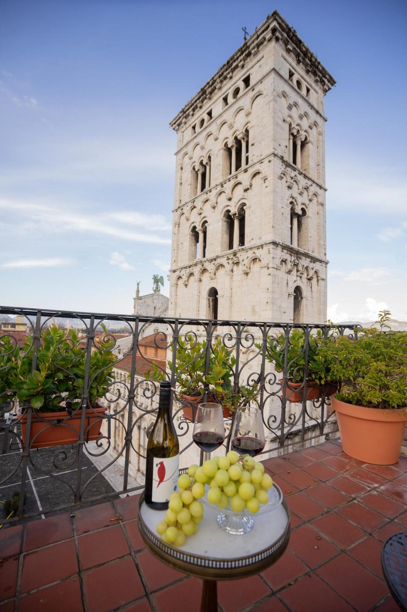 Palazzo Rocchi - Residenza D'epoca 3*