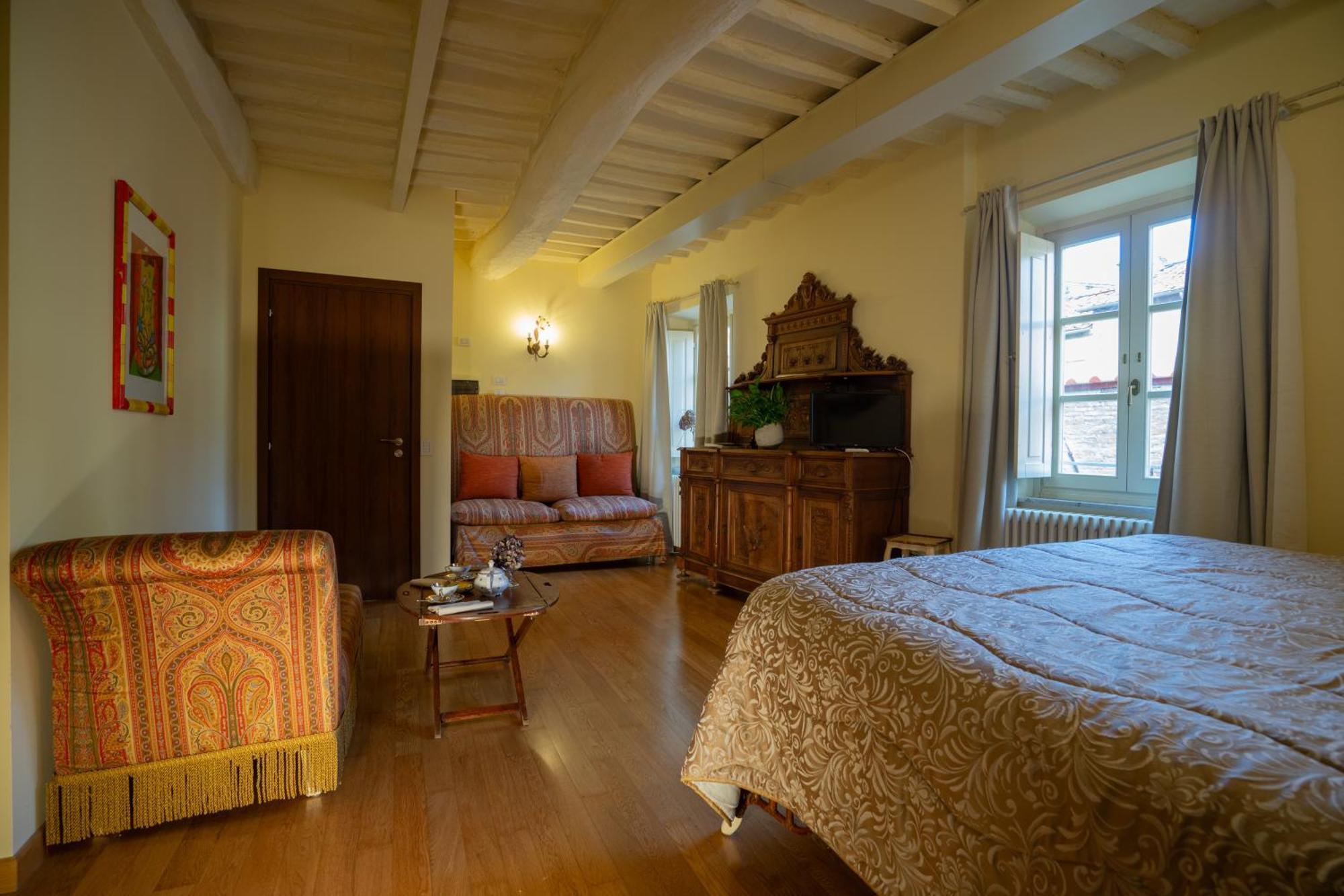 Palazzo Rocchi - Residenza D'epoca Couette-café Lucques