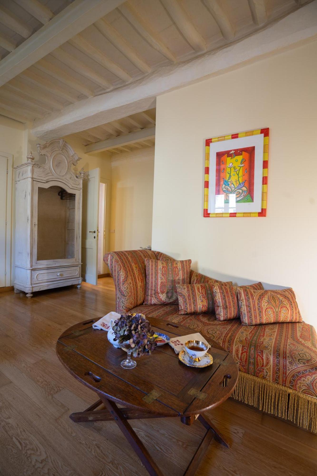 Palazzo Rocchi - Residenza D'epoca 3* Lucques