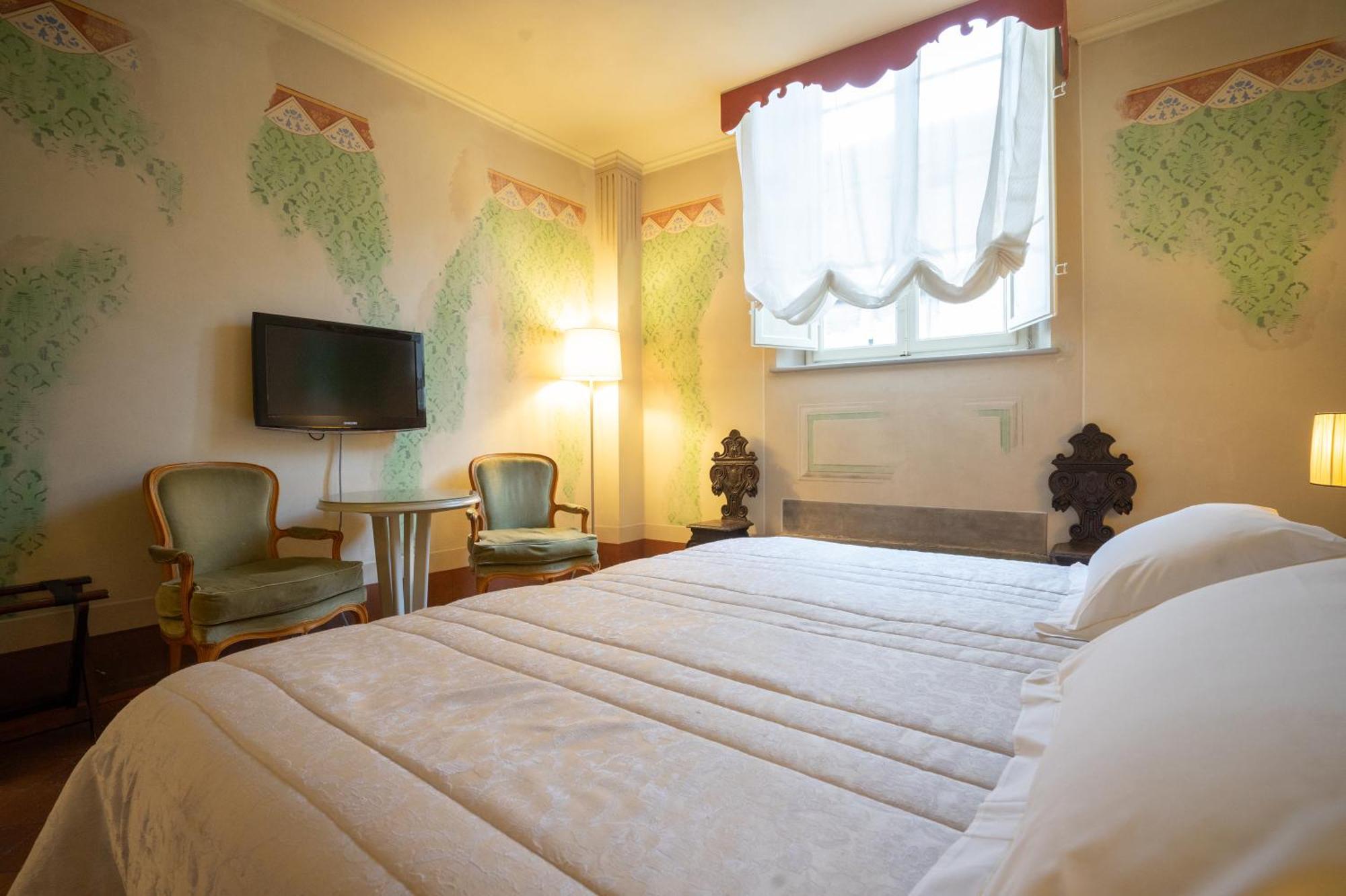 Palazzo Rocchi - Residenza D'epoca 3* Lucques