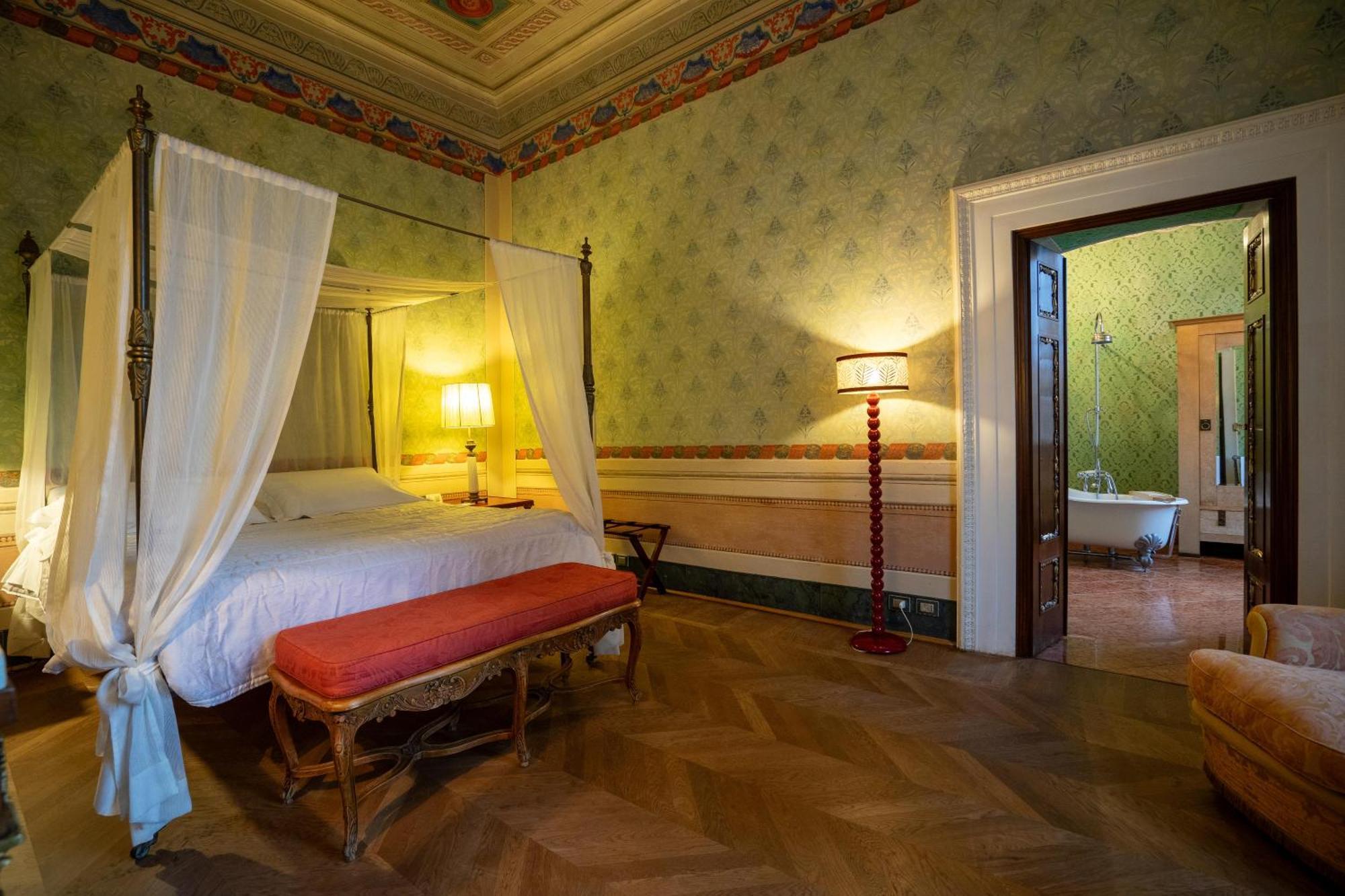 Couette-café Palazzo Rocchi - Residenza D'epoca